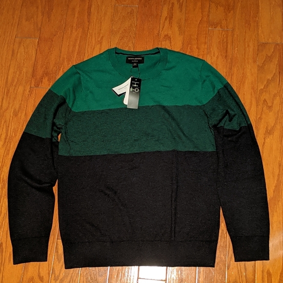 Banana Republic Men's Green Sweater NWT Size S - Picture 3 of 4